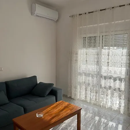 Apartment Salt & Apartment-near Beach-fast Wi-fi *