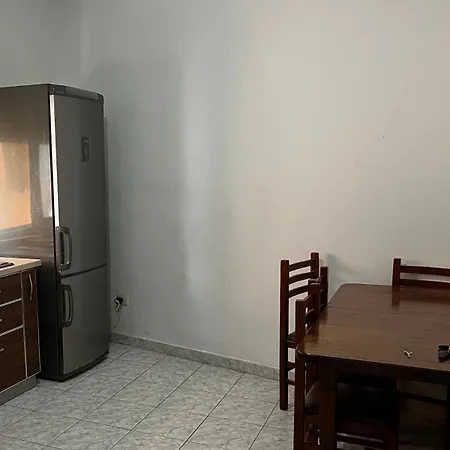 Salt & Apartment-near Beach-fast Wi-fi Apartment